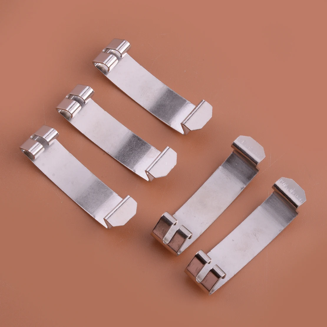 5Pcs מנוע אוויר מסנן מנקה דיור תיבת אביב קליפים מנקה צריכת כיסוי מהדק 13711716113 Fit עבור BMW E38 E46 e53 E60 E65