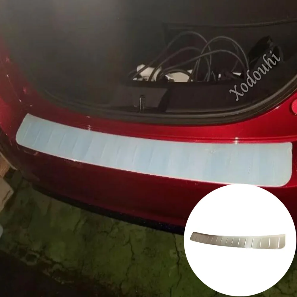 

Car Body External Rear Back Outside Bumper Protect Trunk Trim Cover Plate Pedal 1PCs For Nissan Leaf 2017 2018 2019 2020