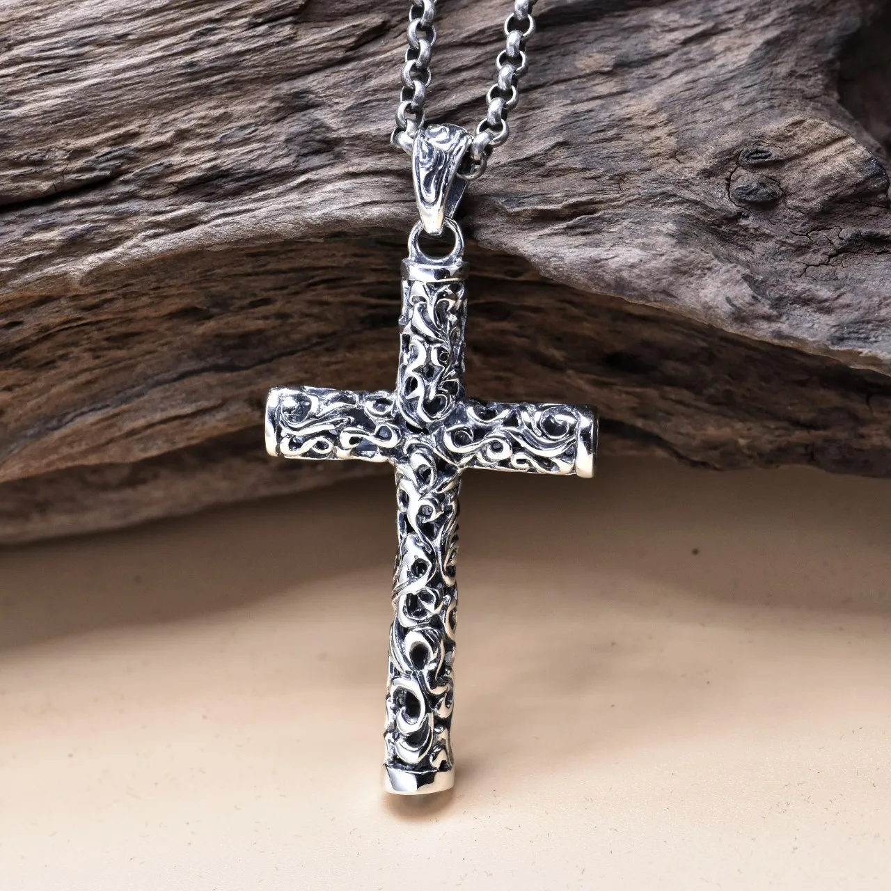 

Sterling silver 925 tang grass pattern cross pendant necklace men's stylish thai silver neckendant ins female