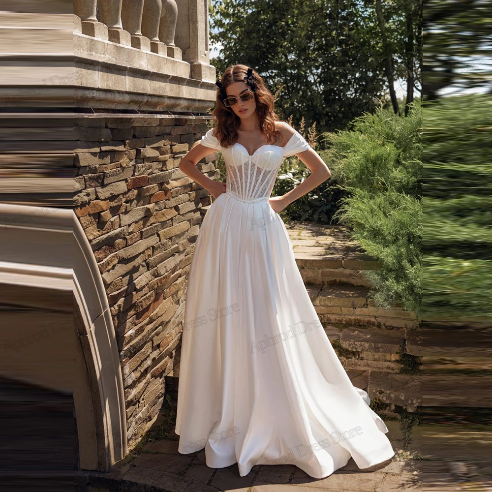 Abiti da sposa eleganti Una linea Abiti da sposa in raso con spalle scoperte Abiti Sweetheart Affascinanti abiti da sposa personalizzati 2025
