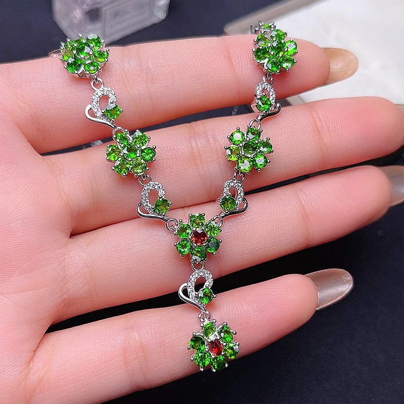 

Natural Diopside Choker Necklace, 925 Silver Setting Green Gemstone, Spring Summer Vibe Jewelry Gift for Women