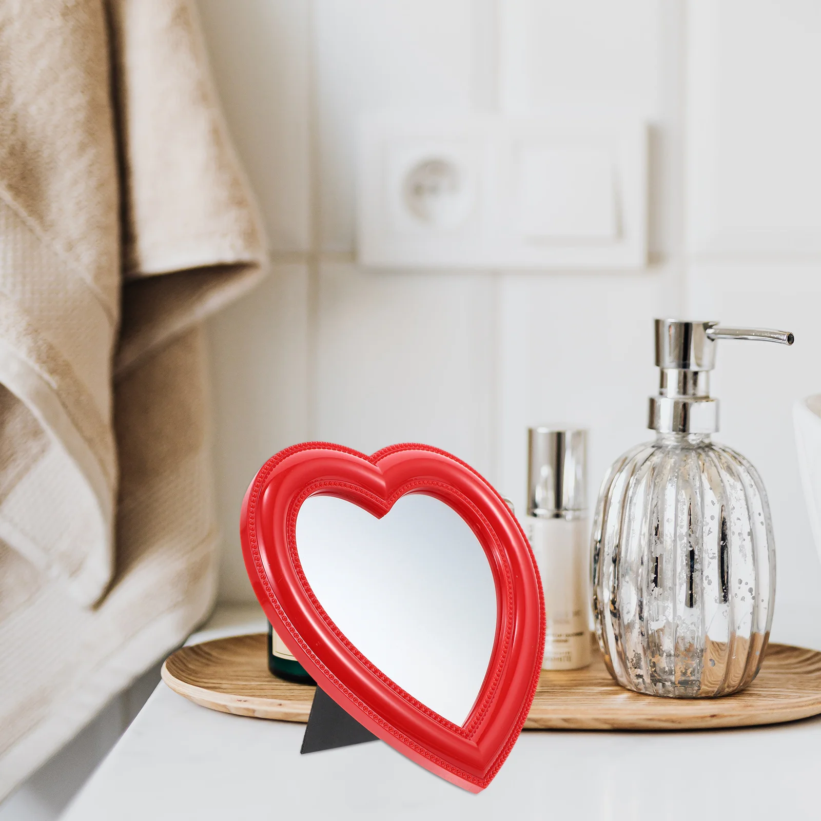 1 個のメイクアップ形状デスクトップ吊り下げ実用的な化粧鏡耐久性のあるクリアな表面女性のためのデスクトップ吊り下げメイクアップ