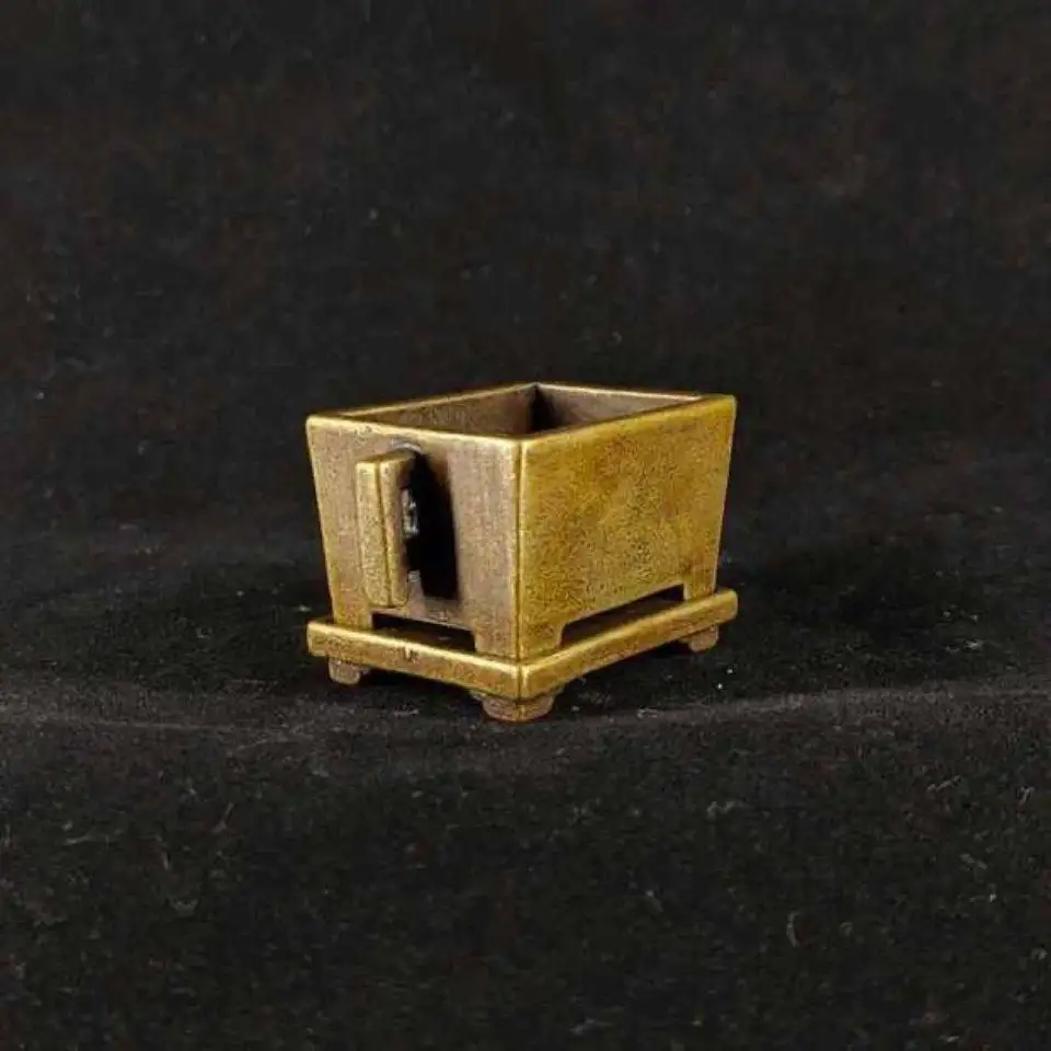 Mini quemador de incienso de latón con doble orejeta, estufa Maza tallada retro con base extraíble, adorno de bronce antiguo