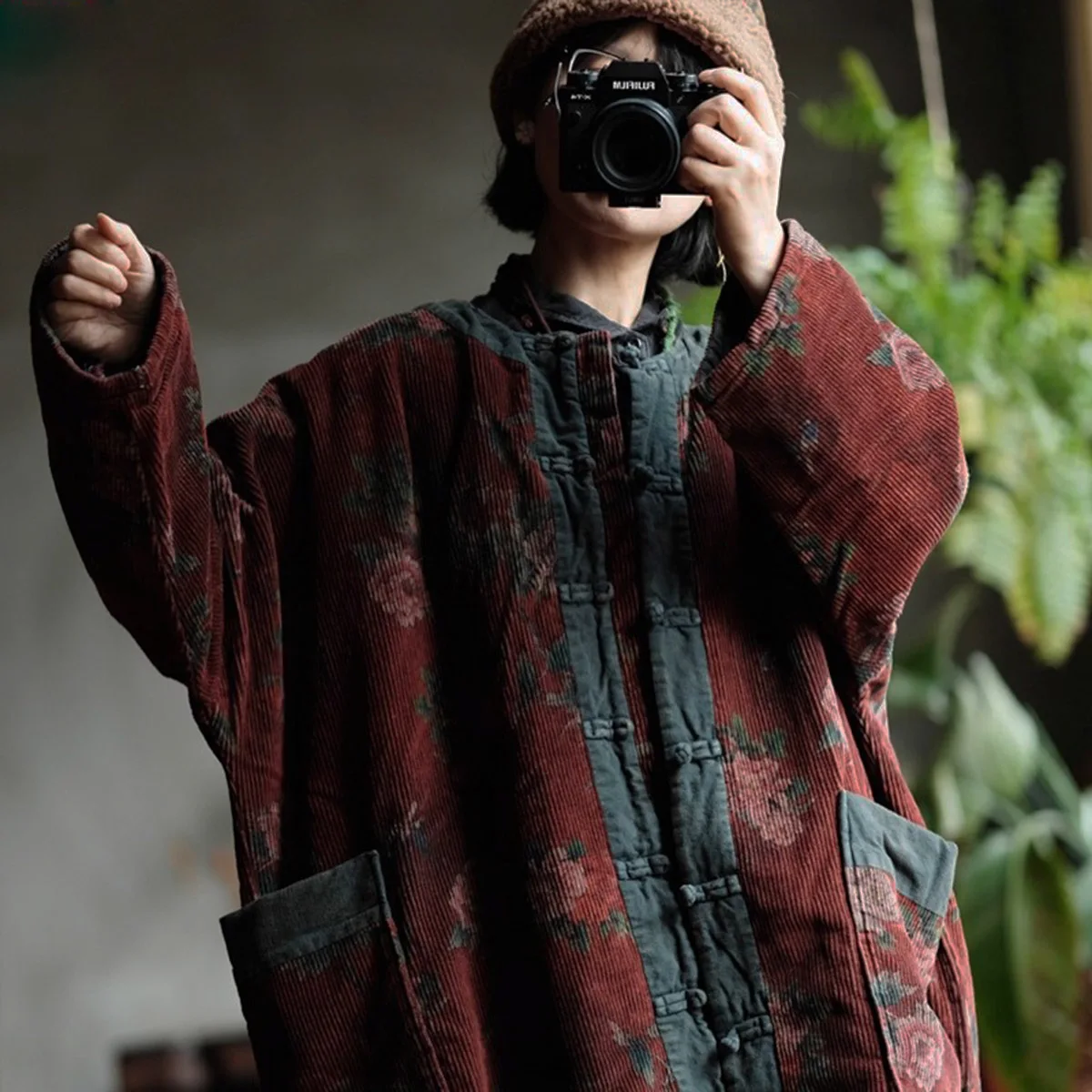 Feminino vintage-lavado veludo montagem jaqueta solta chinês acolchoado quente na altura do joelho casaco de algodão sapo-botão outwear inverno