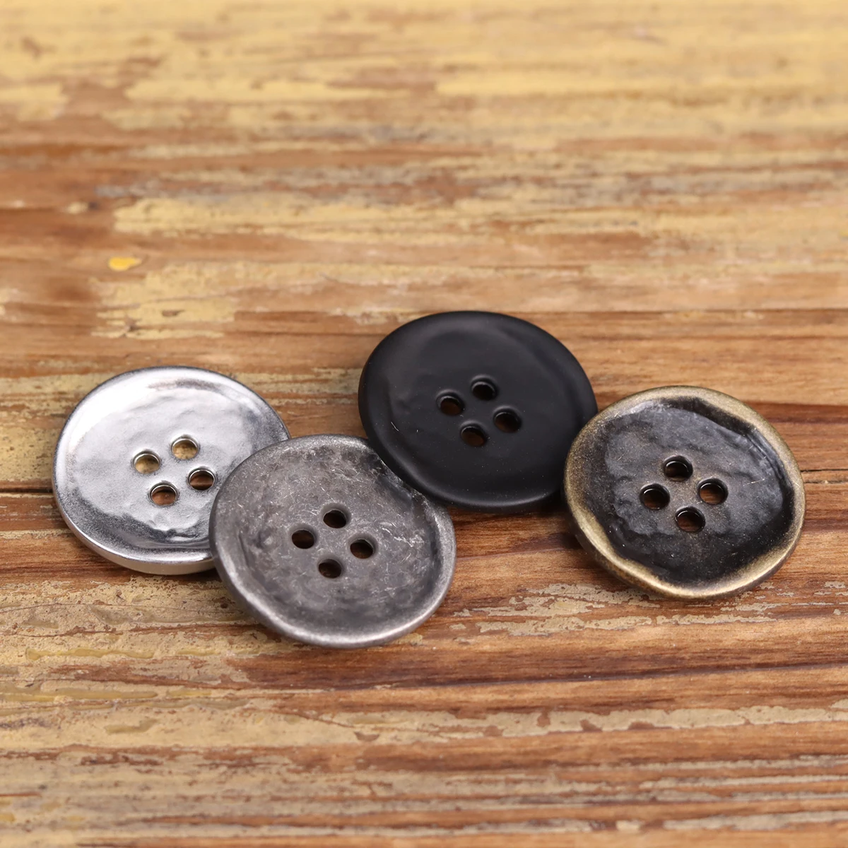 6pcs MUKU 2024 New Metal Series Thin 4 Hole Zinc Alloy Metal Buttons For Clothing High Quality Shiny Silver Matte Black Vintage