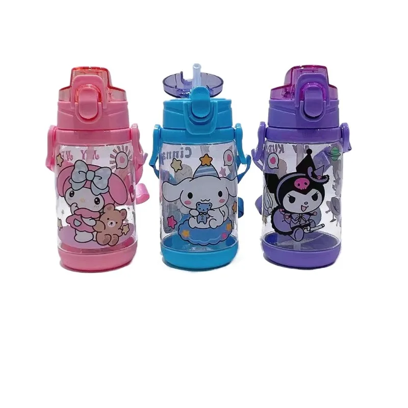 

Sanrio Kawaii Bottle Anime Cartoon Cups Hello Kitty Straw Cup Kuromi Kids Water Bottle Aslant Backpack for Children 400ml