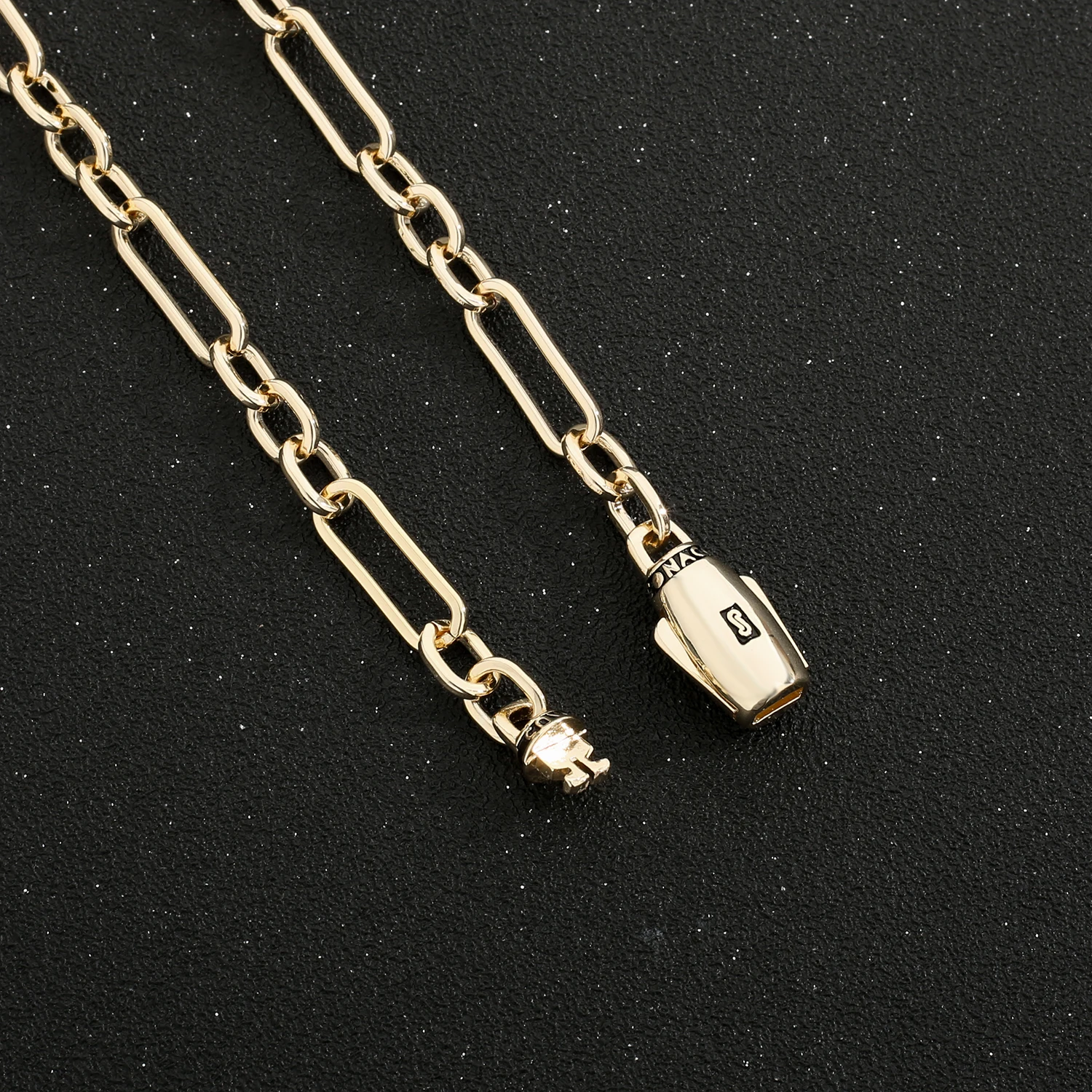 Hip Hop 14k Gold Plated Monaco Chain Oval Clasp Womens Bracelet and Necklace Lightweight Valentine's Day Gift Low Price Item