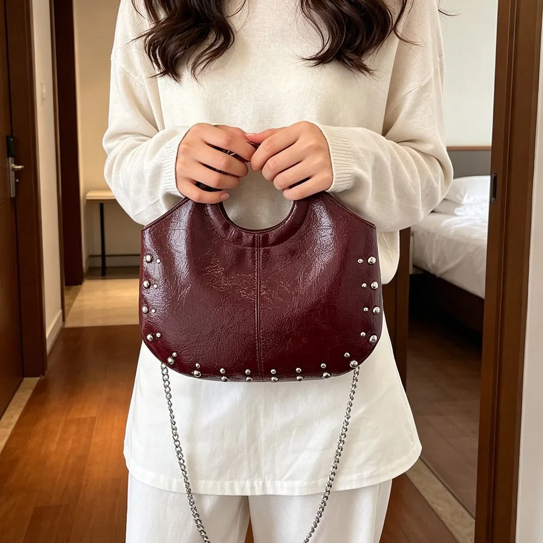 Vintage Burgundy Handbag For Women Punk Style Rivet Decor Chain Crossbody Shoulder Bags 2026 New Luxury Designer Handbags Ladies