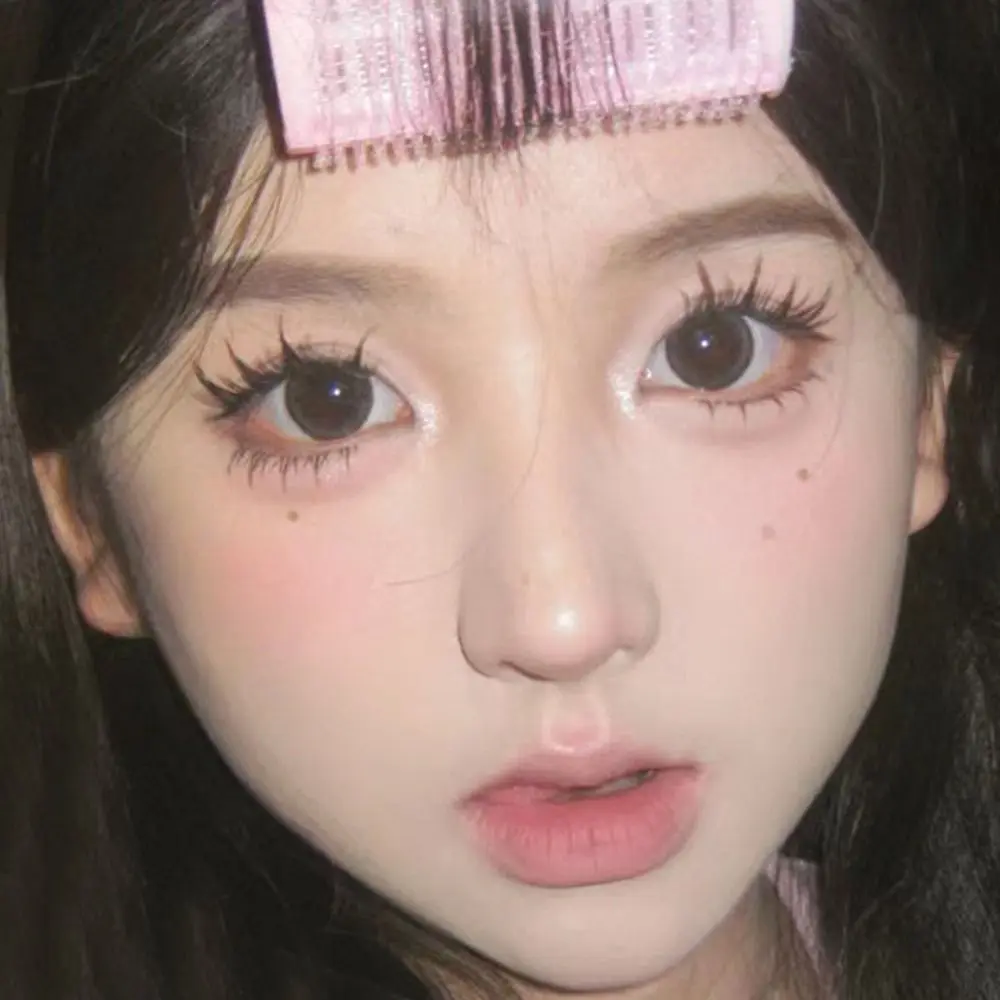 エクステのような見た目、ウィスピーで大容量の個別まつげ、ナチュラルな見た目、DIYまつげエクステ