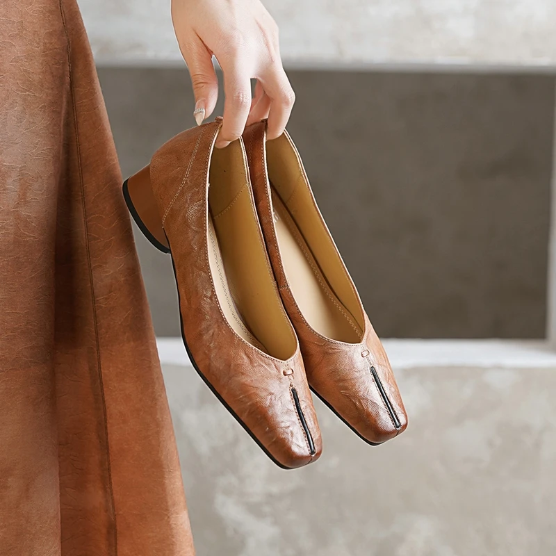 2025 Autumn Hot Genuine Leather Pumps for Women Square Toe Shallow Med Thick Heels Pumps Office Ladies Comfort Dress Shoes