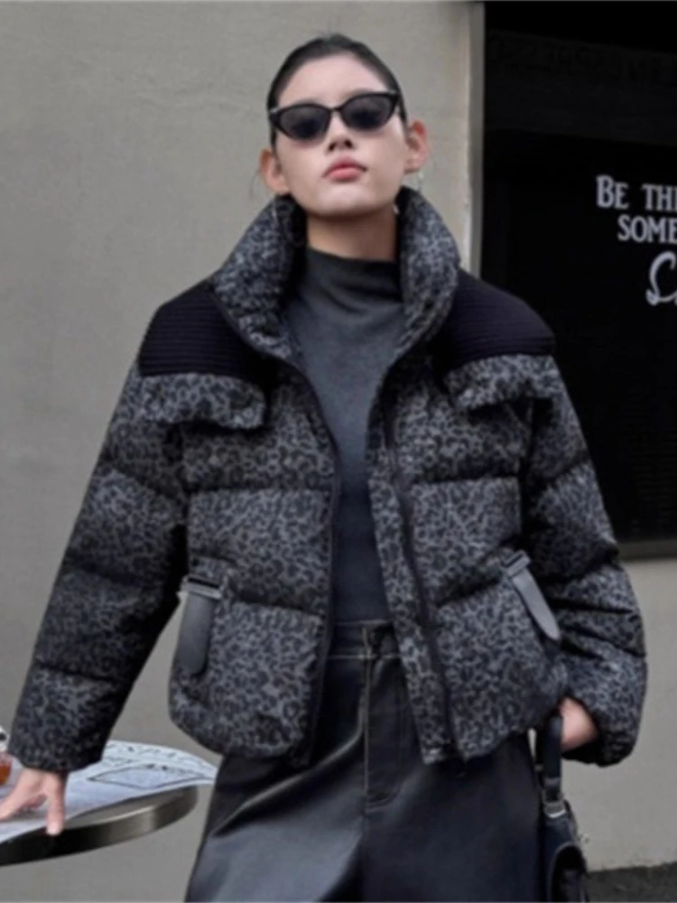 Fashion Y2k Leopard Contrast Down Jacket 2025 Winter New Fashion Brand Women Short Coat Thicken Warm 90% White Duck Puffer Coat