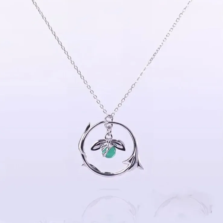 Classic Game Same Flower Necklace Role Alice Periphery Hollow Pendant Jewelry for Player Collection Cosplay Party