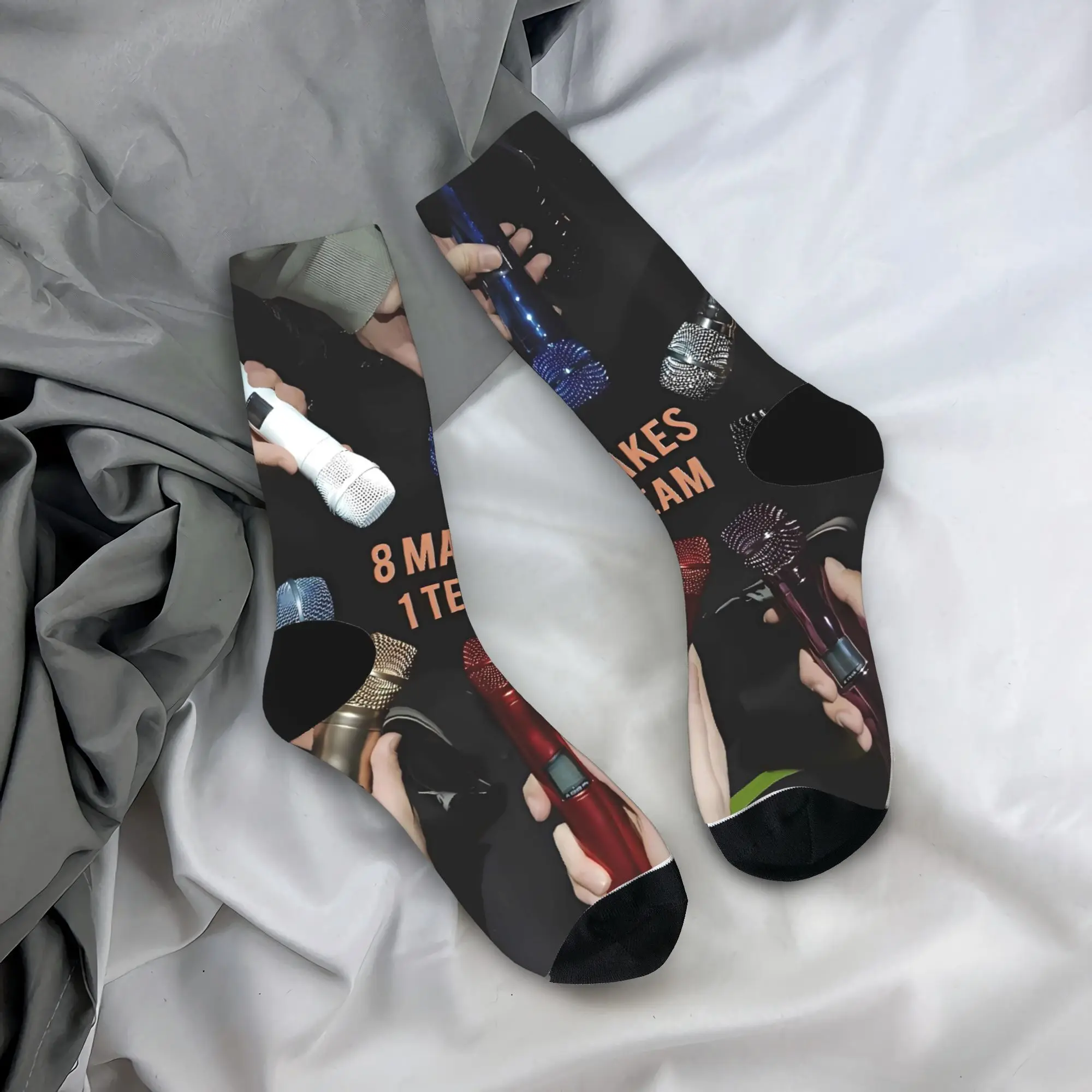 

Kpop Ateez Band Socks Casual Stockings Autumn Anti Slip Couple Socks Comfortable Design Outdoor Socks
