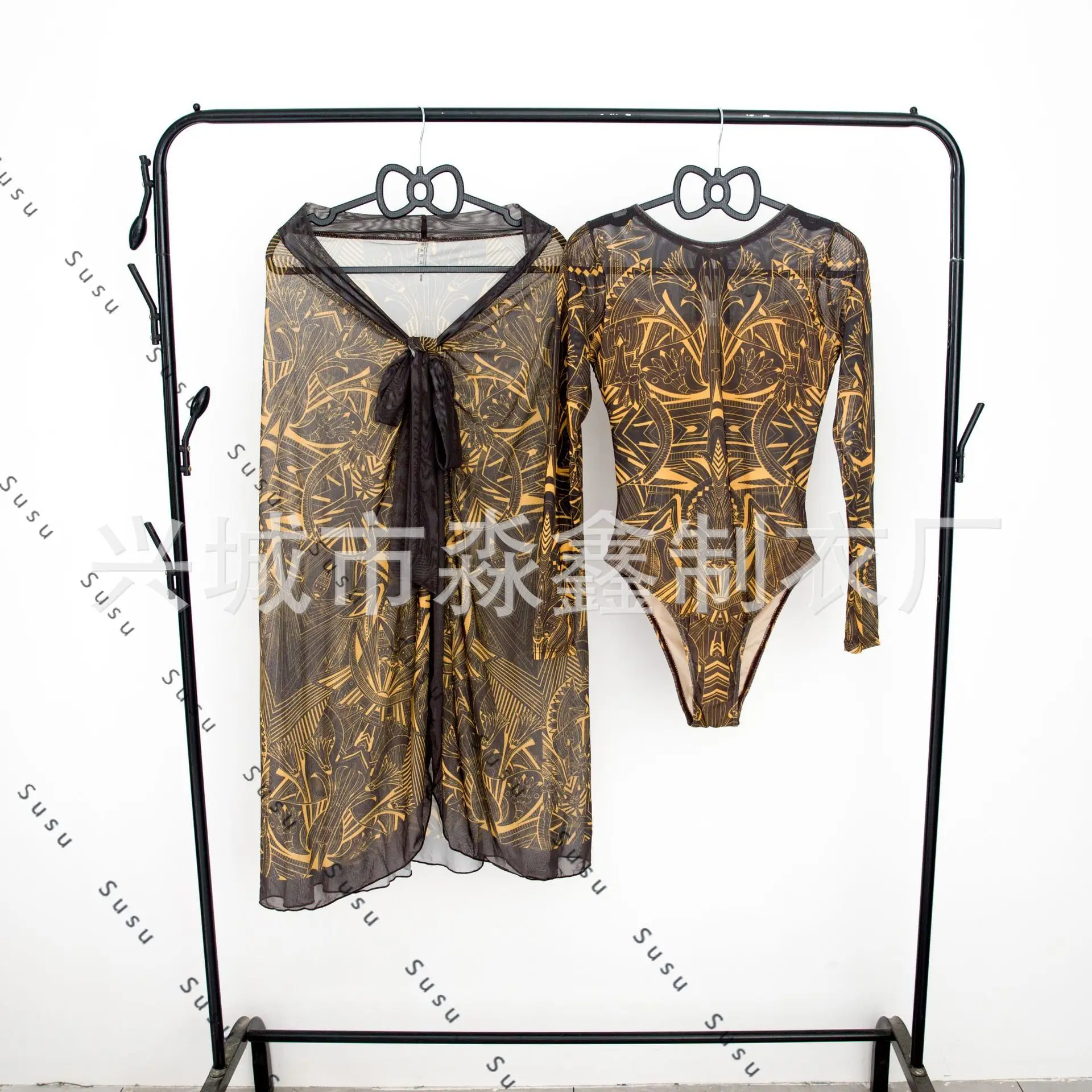 

2025 цельный купальник женский комплект из двух предметов Европа, Америка, Россия купальник солнцезащитный крем Купальник новые модели