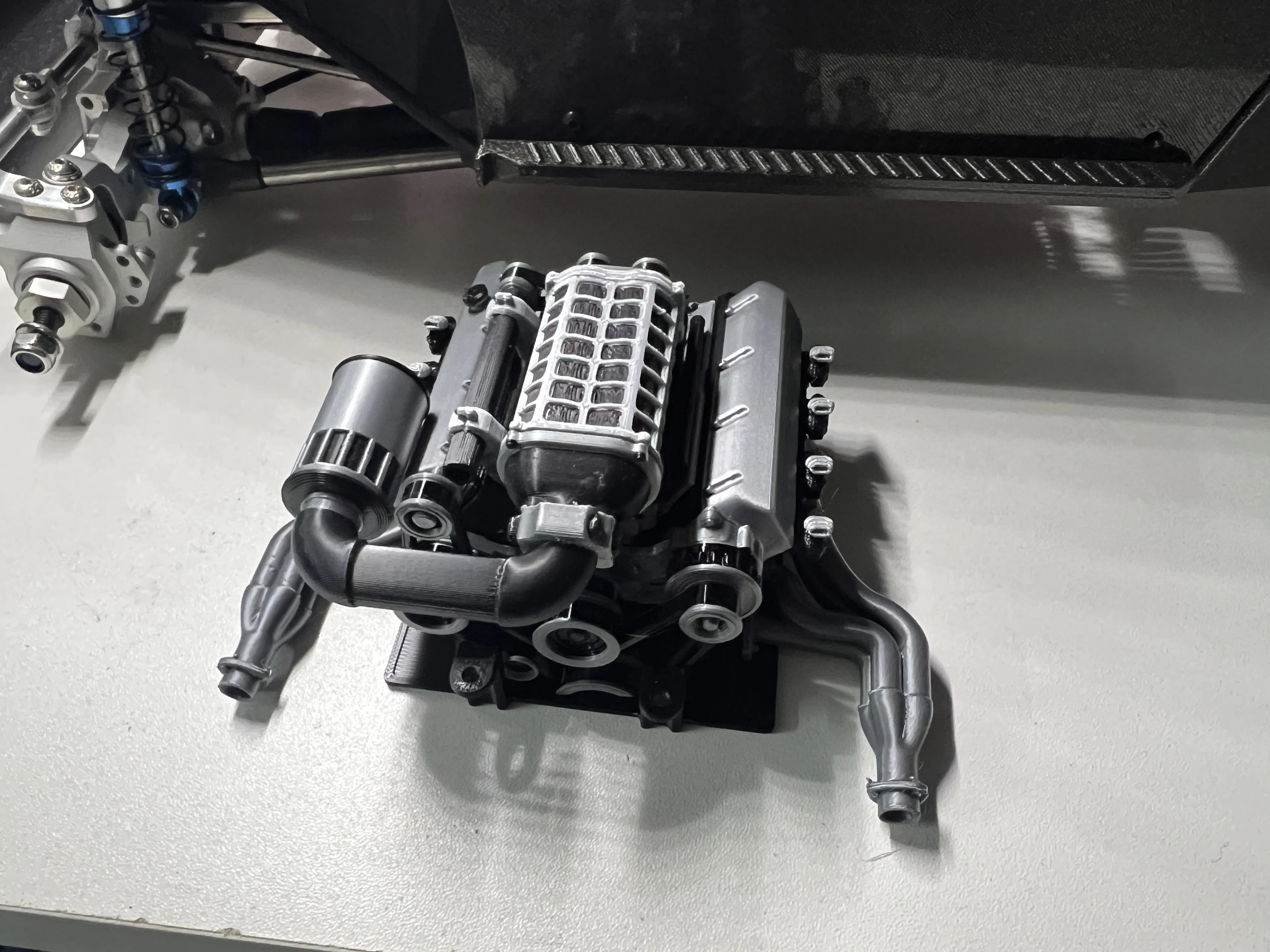 Kit de actualización de motor Knight Customs V8 para coche trepador de control remoto 4WS 1/10, productos Vanquish, accesorios ópticos H10