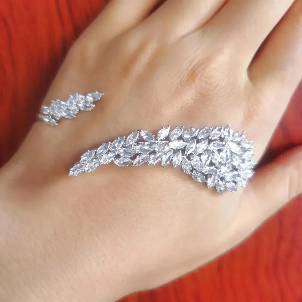 White Cubic Zirconia Flower Hand Palm Bangles Platinum Plated Cuff Bracelet Handlets Women Bridal Wedding Jewelry