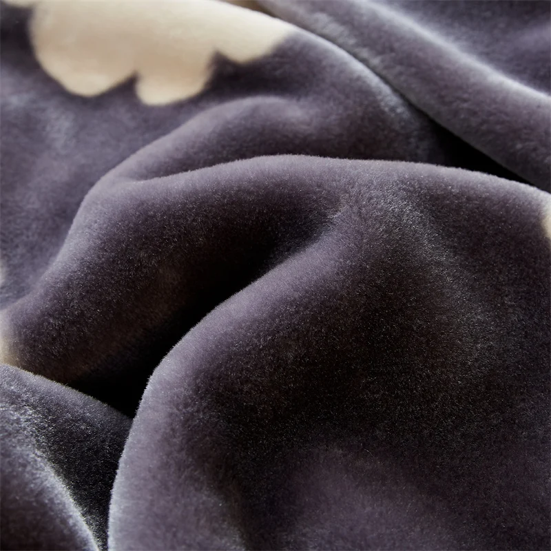 New Raschel plush thickened warm blanket 1PC 150/180/200cm nap air-conditioned room the aircraft machine washable
