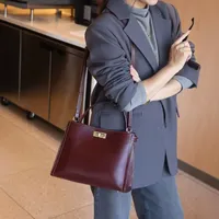 2025 New Luxury Kelly Bag Tanned Cowhide Shoulder Crossbody Bag for Commuting Women Live Broadcast Best Selling Handbag