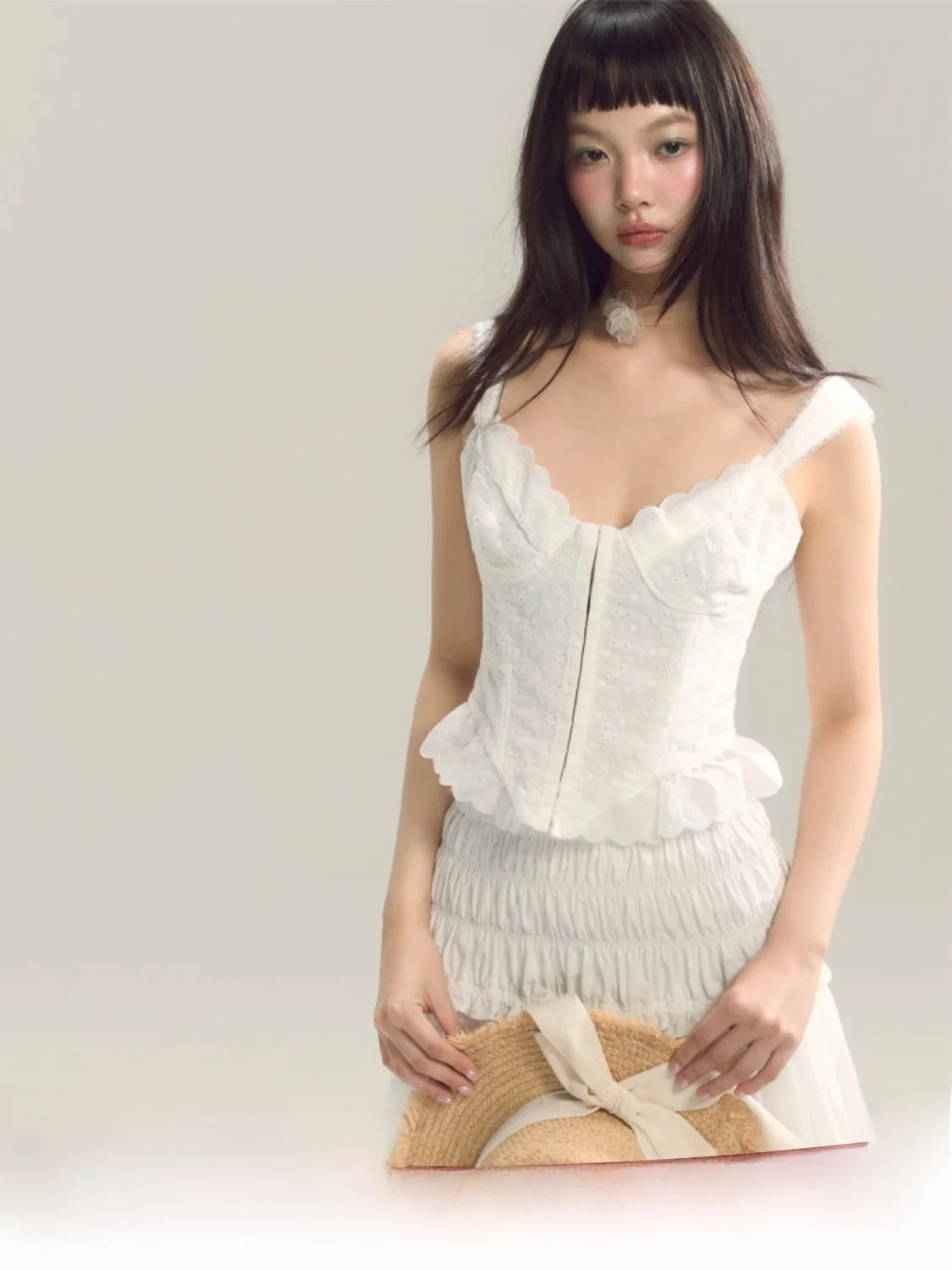 

SASSY MOODY French Sle Embroidered Lace Buttoned Crop Top Strap Vest Pure Cotton Retro Design for Young Women And Girls