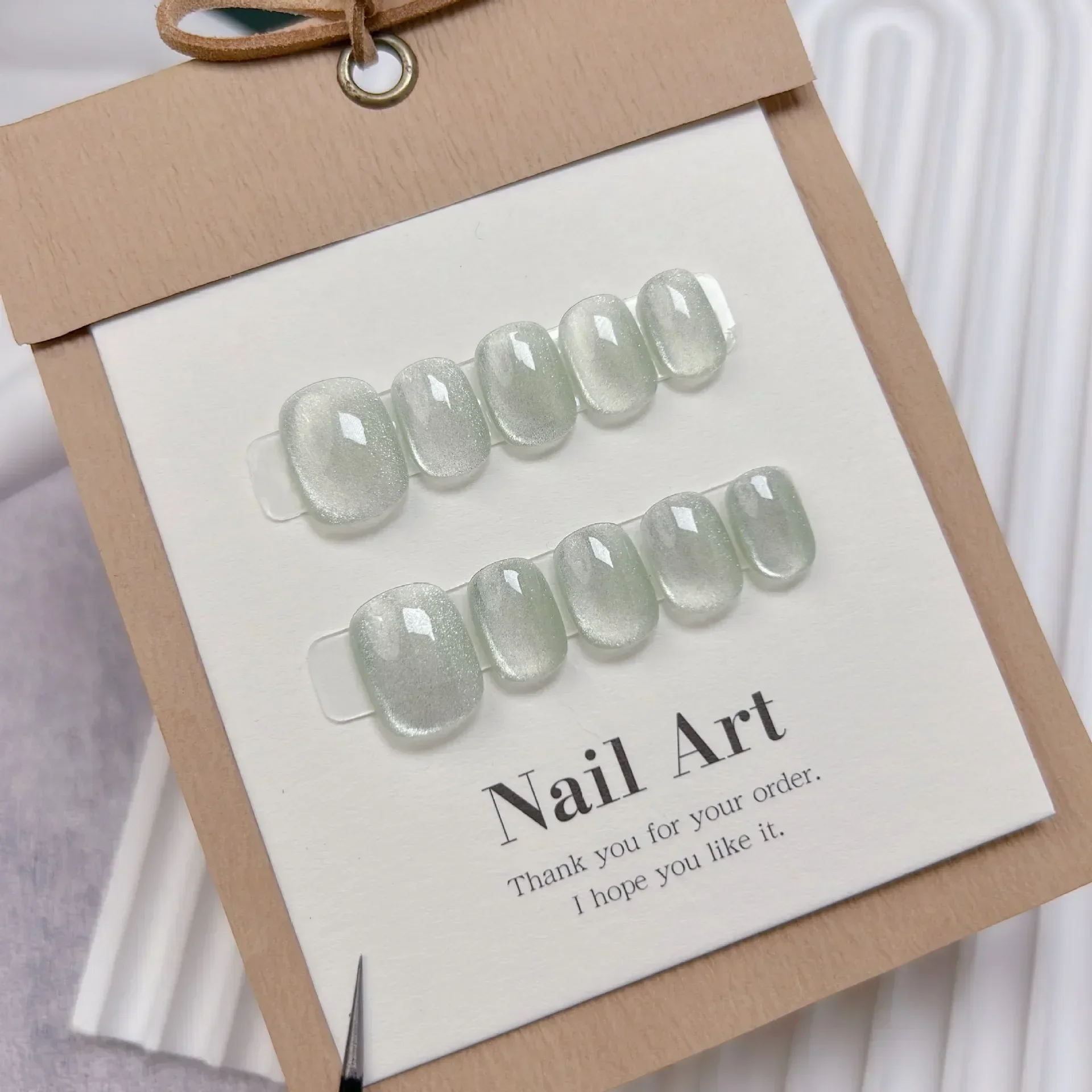 10Pcs Short Handmade Light Green Press On Nails Cat Eyes Pure Ballerina Decoration Wearable False Nails Full Cover Nail Tips Art