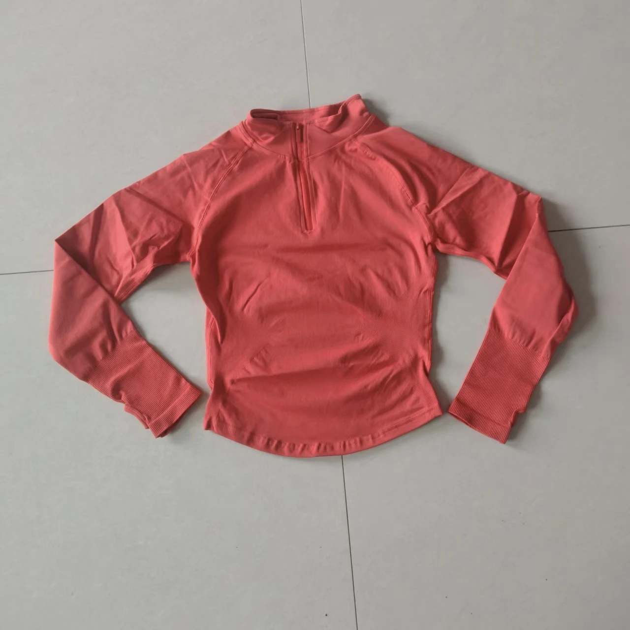Dneyf D-Y-F dames workout top met halve rits, slanke, lange mouwen, compressie top voor yoga & gym training met aangepast label