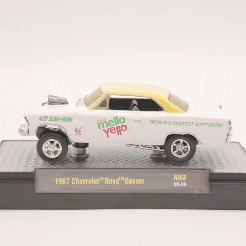M2 Diecast 1:64 Scale Alloy 1967 Nova Gasser Classic Car Model  Finished Product Simulation Toy Collection Gift Static Display