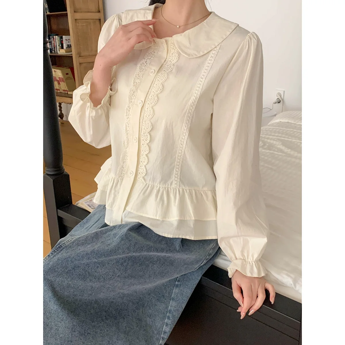 

Korean Style Long Sleeve Lace Bell Sleeve Doll Collar Double Layer Hem Spring New Style Women's Cotton Blend Shirt