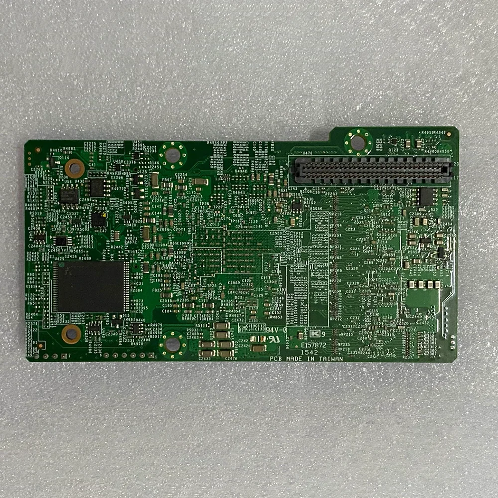 The 12GB/S Array Card AOM-B3108-H8