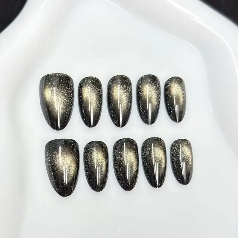 10Pcs Women High-end Temperament and Elegant Manicure Short Almond Reusable Nail Art with Cat Eyes Nail Stickers Press on Nails