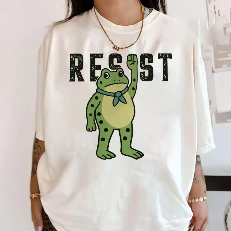 Resist Frog Shirt, Portland, Freedom Frog Shirt, Due Process T-shirt, Political Shirt, Feminist Equality Top