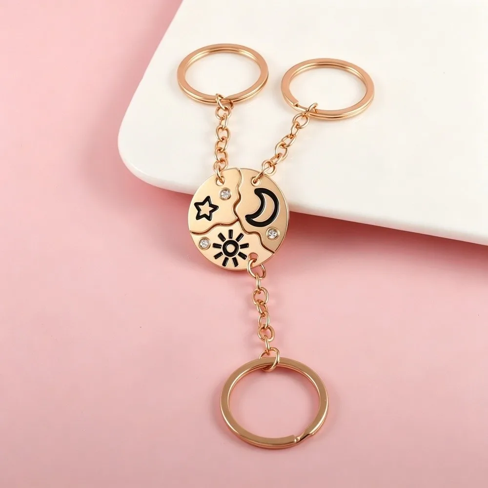 3 Pcs/Set Good Friends Creative Sun Moon Stars Keychains Round Magnetic Friends Keychains Stitching Friends Keyrings Couple