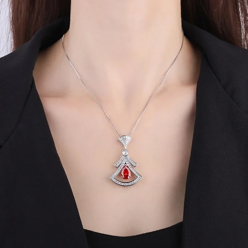 S925 Sterling Silver Small Skirt Necklace Red Water Droplet High Carbon Diamond Luxurious Charm Jewelry Women Dress Accessories