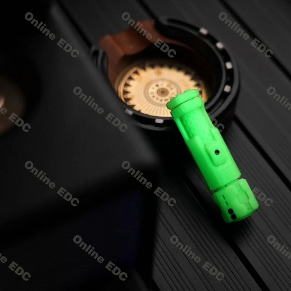 MUYI mosquetero luminoso Fidget Slider juguetes luminosos juguetes para aliviar el estrés juguetes Fidget para adultos