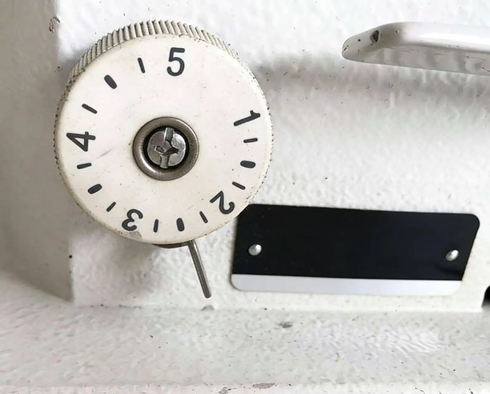 Twin Needle Split Needle Bar Lock Stitch Sewing Machine