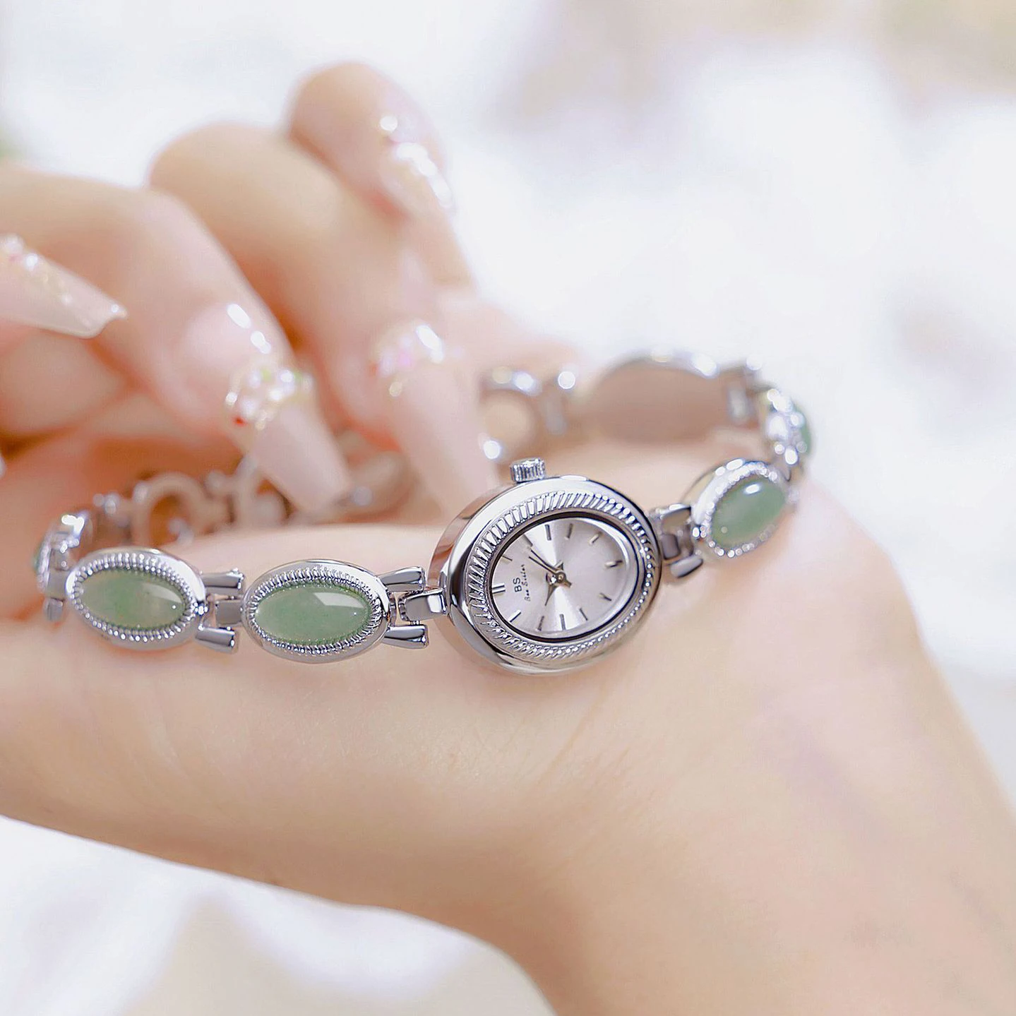 Роскошные брендовые женские часы, кварцевые наручные часы с маленьким овальным циферблатом и нефритовым браслетом, модные ретро-часы для женщин, девочек, подарок