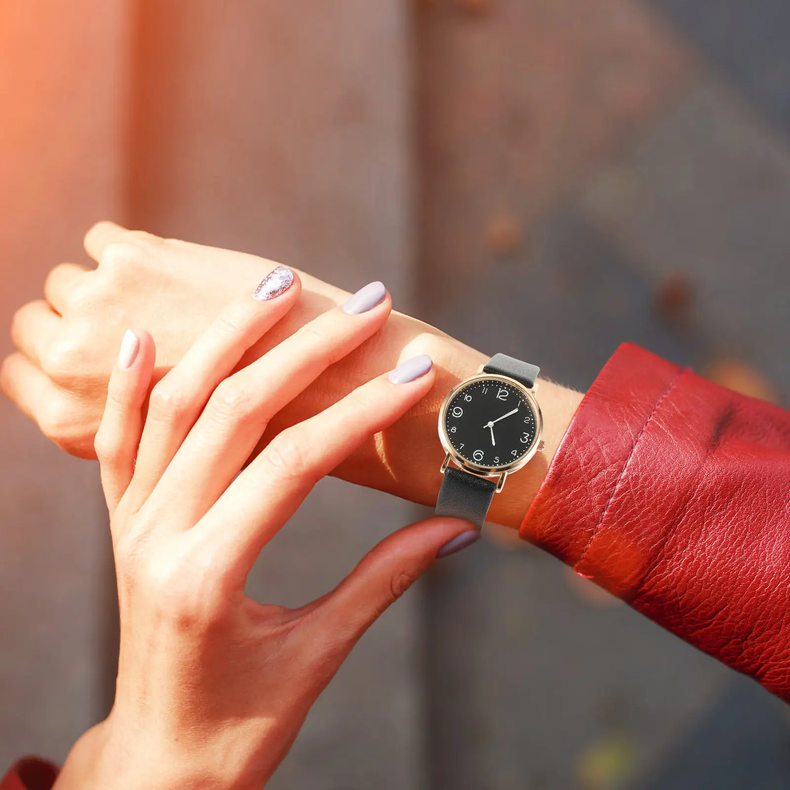 

Кварцевые женские часы, модные наручные часы с ремешком из сплава для повседневного ношения, подарок на вечеринку, изысканные часы, удобная посадка