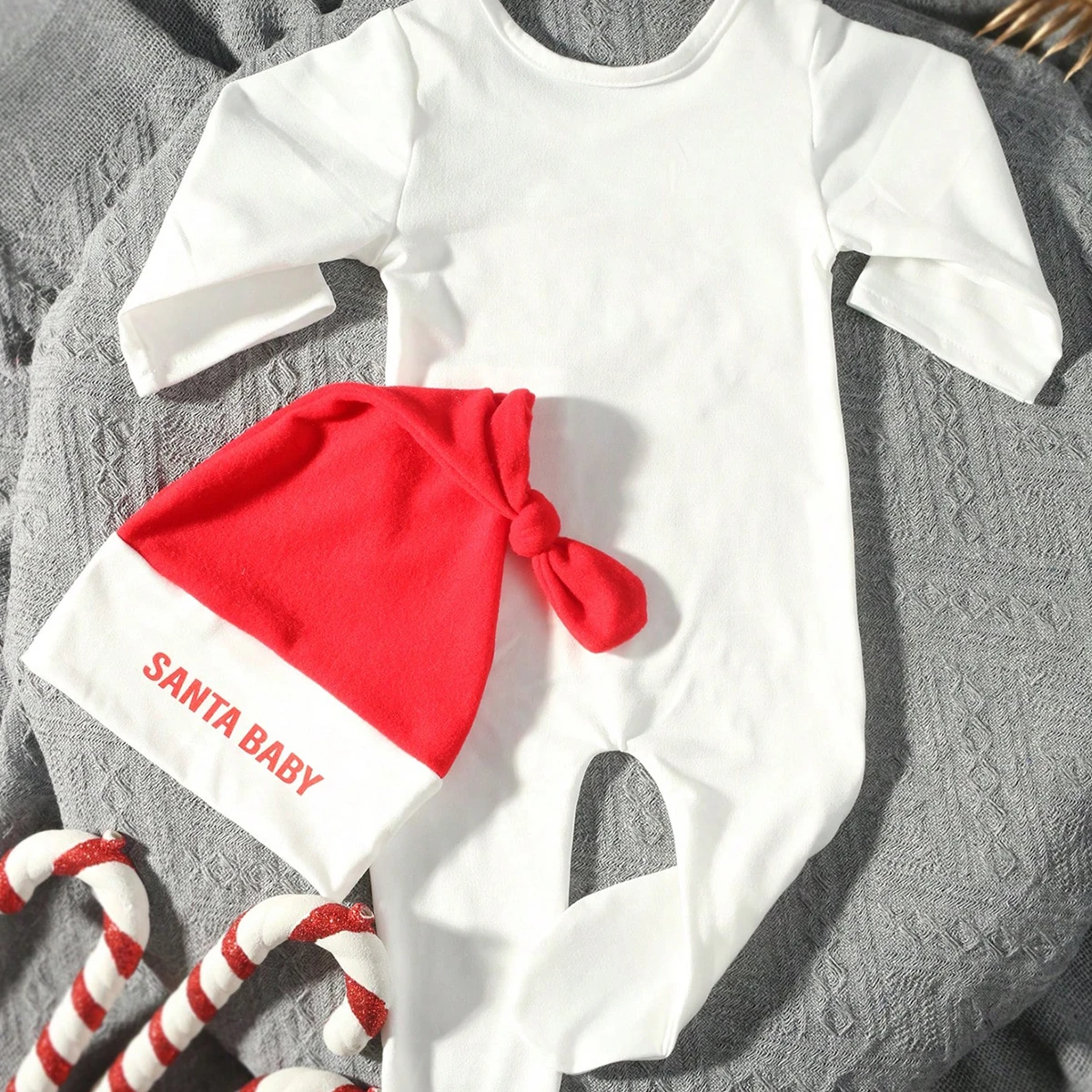 Ylsteed Newborn Outfit for Photo Shooting Baby Boy Girl Footed Romper with Sleepy Hat  SANTA BABY Christmas Photo Prop