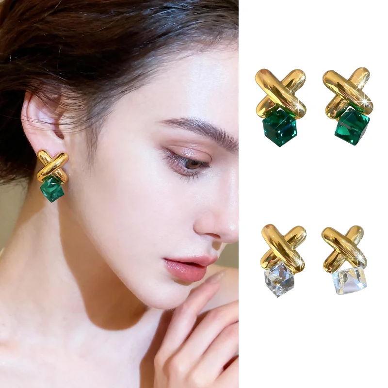 

Alloy Cross Glass Square Stud Earrings Retro Luxury Style Versatile Commuter Jewelry Designer-Inspired Niche Jewelry