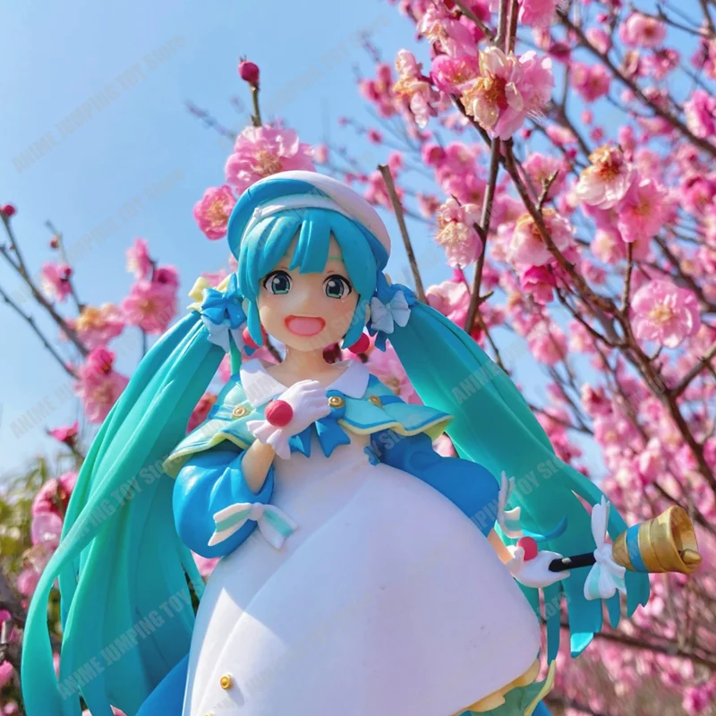 Original Hatsune Miku Figure 2nd Season Winter Miku Figure Second Edition  Taito Collection Model Anime Action Toy Gift