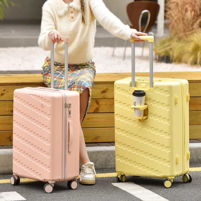 valigia-da-viaggio-multifunzionale-di-grande-capacita-con-ruote-e-chiusura-a-combinazione-motivo-a-righe-in-materiale-abs-pc