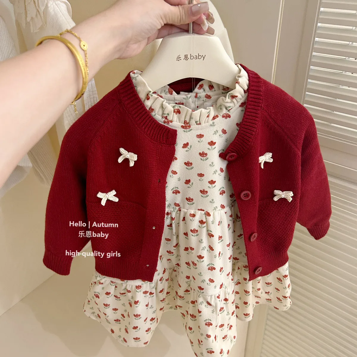 

Autumn winter Girls New Red Bow Sweater Cardigan Children's Baby Princess Style Sweet Knit Sweater Jacket