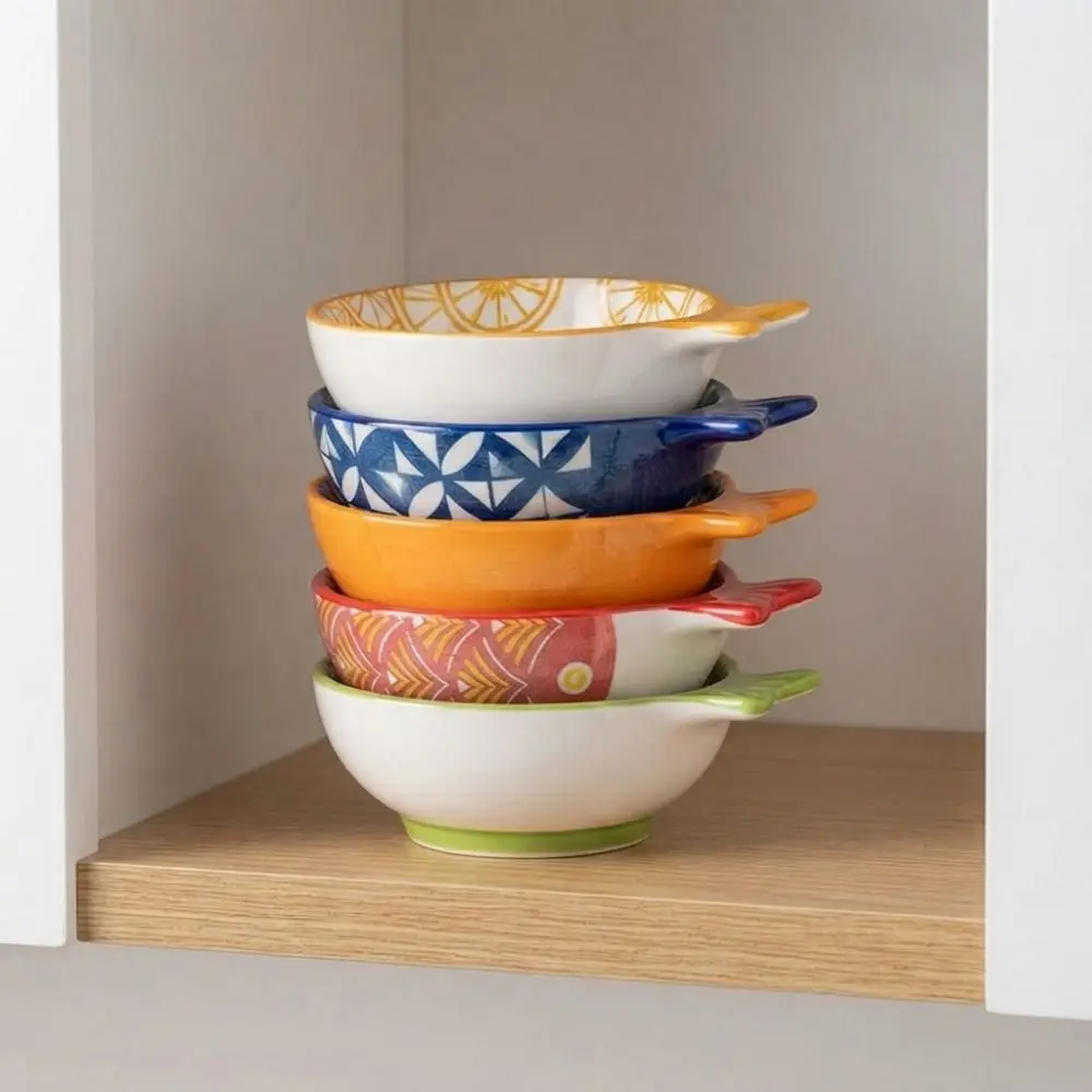 4PCS Ceramic Fish Shaped Dish Japanese Style Retro Ceramic Dipping Dish Cartoon Underglaze Color Seasoning Sauce Vinegar Dish