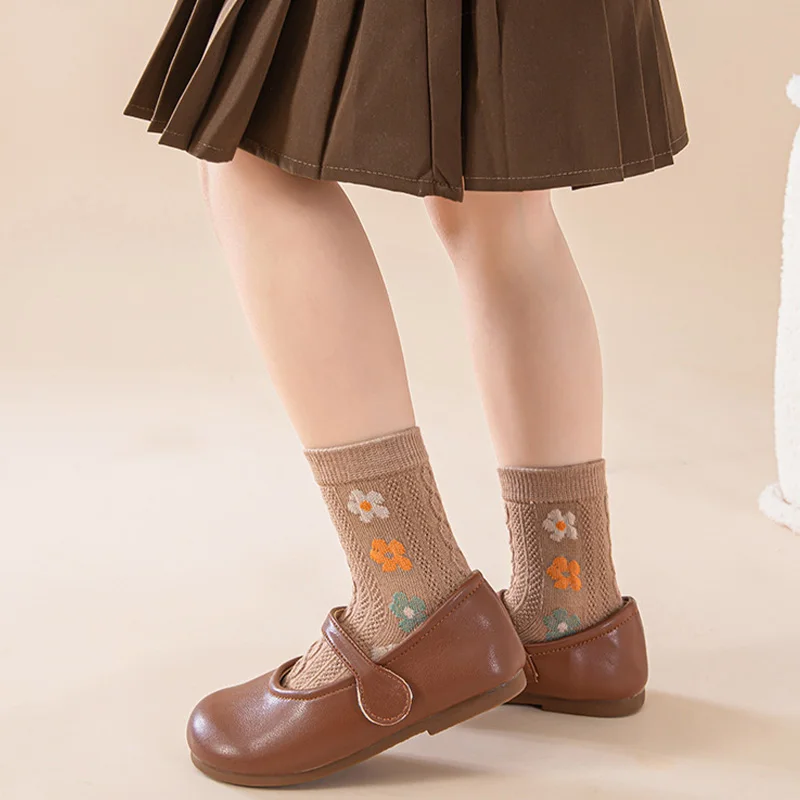 

5Pairs Colorful Flower Cotton Socks for Girl Hollow Breathable Mid Tube Socks Thin Spring Summer Footwear 3-12Year Children Sock