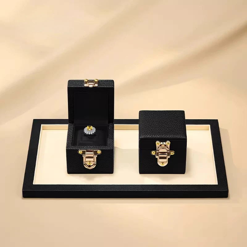 Customized LOGO Luxury Leather Ring Box Jewelry Packaging Litchi Pattern/crocodile Texture Wedding Proposal Diamond Ring Box OEM