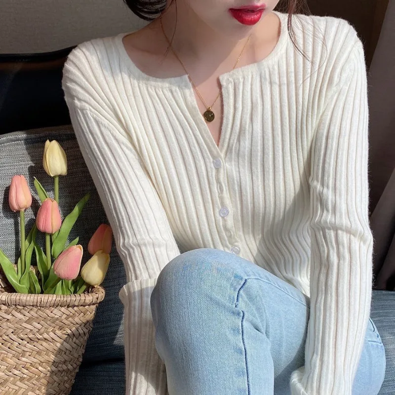 V-neck Knit Cardigan Women Long Sleeve Sweater Long Sleeve Slim Coat Korean Fashion Streetwear Tops Solid Short Jacket New