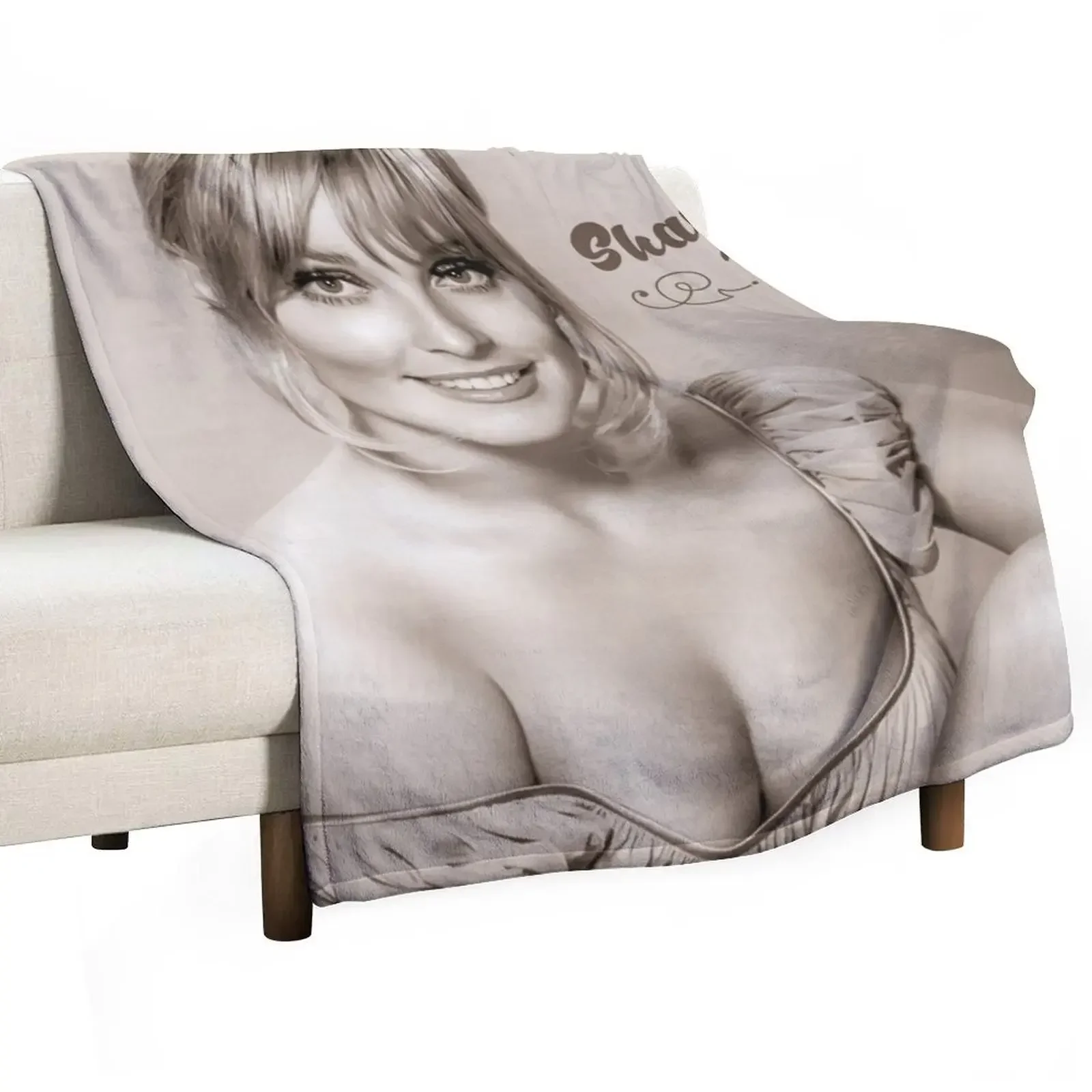 

Sharon Tate Throw Blanket Decorative Beds Blankets Sofas Of Decoration Warm Tourist Blankets