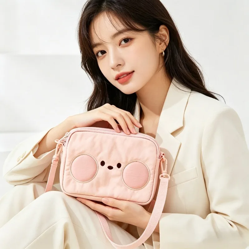 

Корейская мини-серия сумок BT21 для путешествий на открытом воздухе, милая аниме-сумка с мультяшным дизайном, креативная модная универсальная сумка через плечо, сумка для хранения, подарок на день рождения