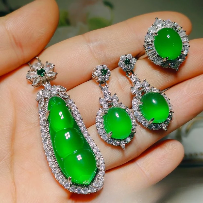 Green Chalcedony Deluxe Inlaid Pendant Ring Earrings Ice Three Piece Set