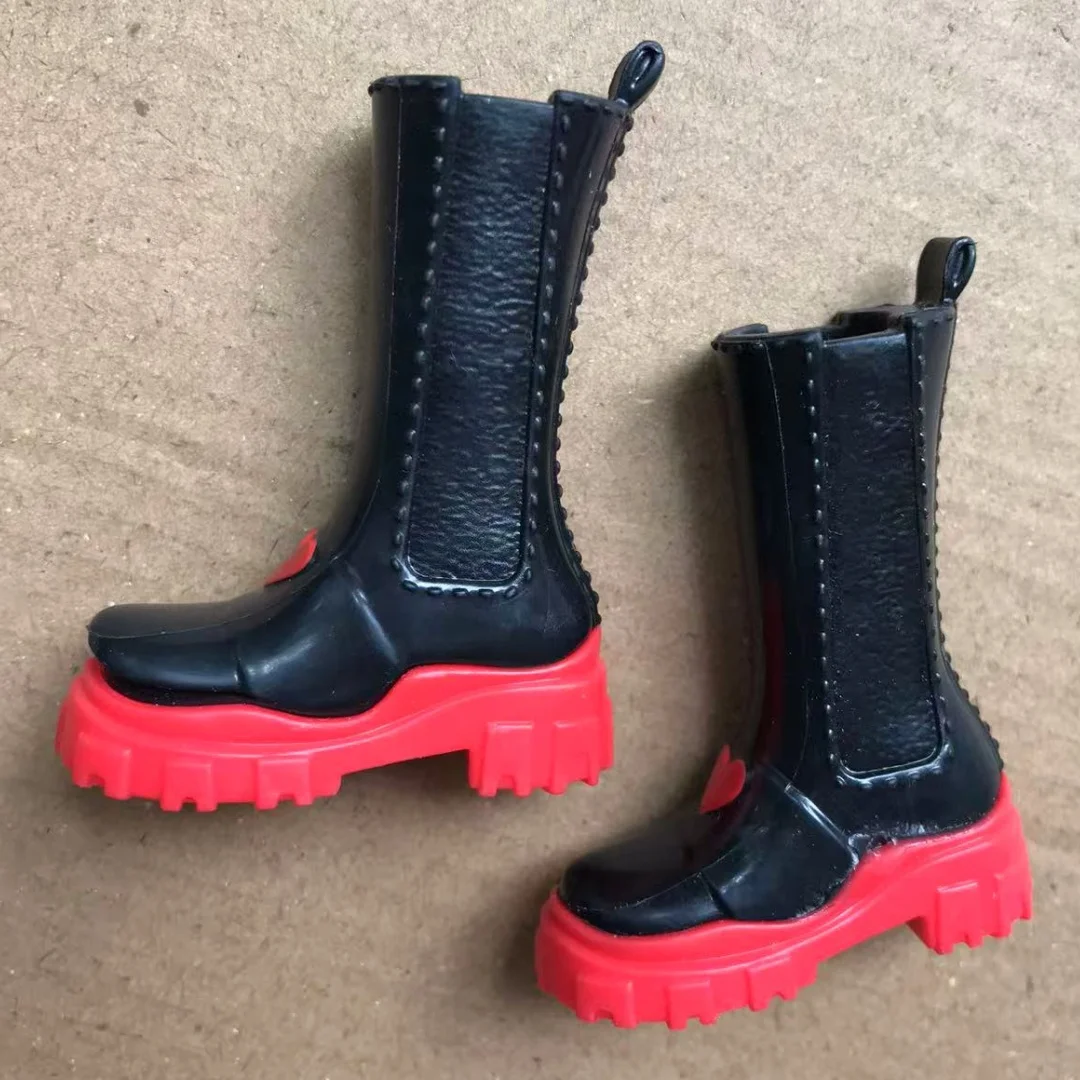 Klassische Tanzpuppe mit dicken High-Heel-Schuhen, Sneakers, bunte Puppenteile, neuartige Dekorationen, Mädchenspielzeug, Geschenk – Detail 21
