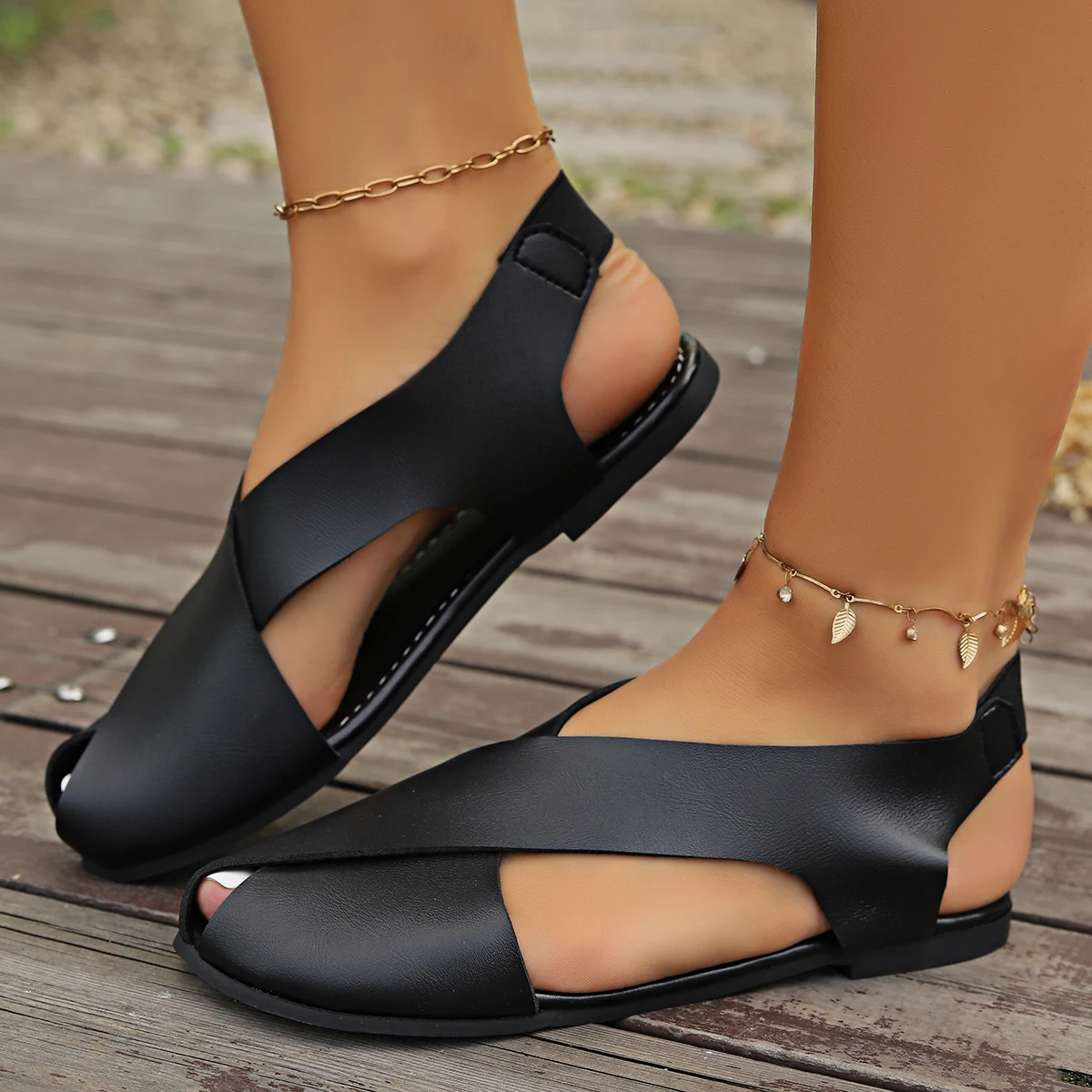 Literary Retro Women Sandals Soft Sole Casual Girl Ugly Cute Shoes Summer New Flat Heel Peep Toe Sandals Minimalist Rome Shoes